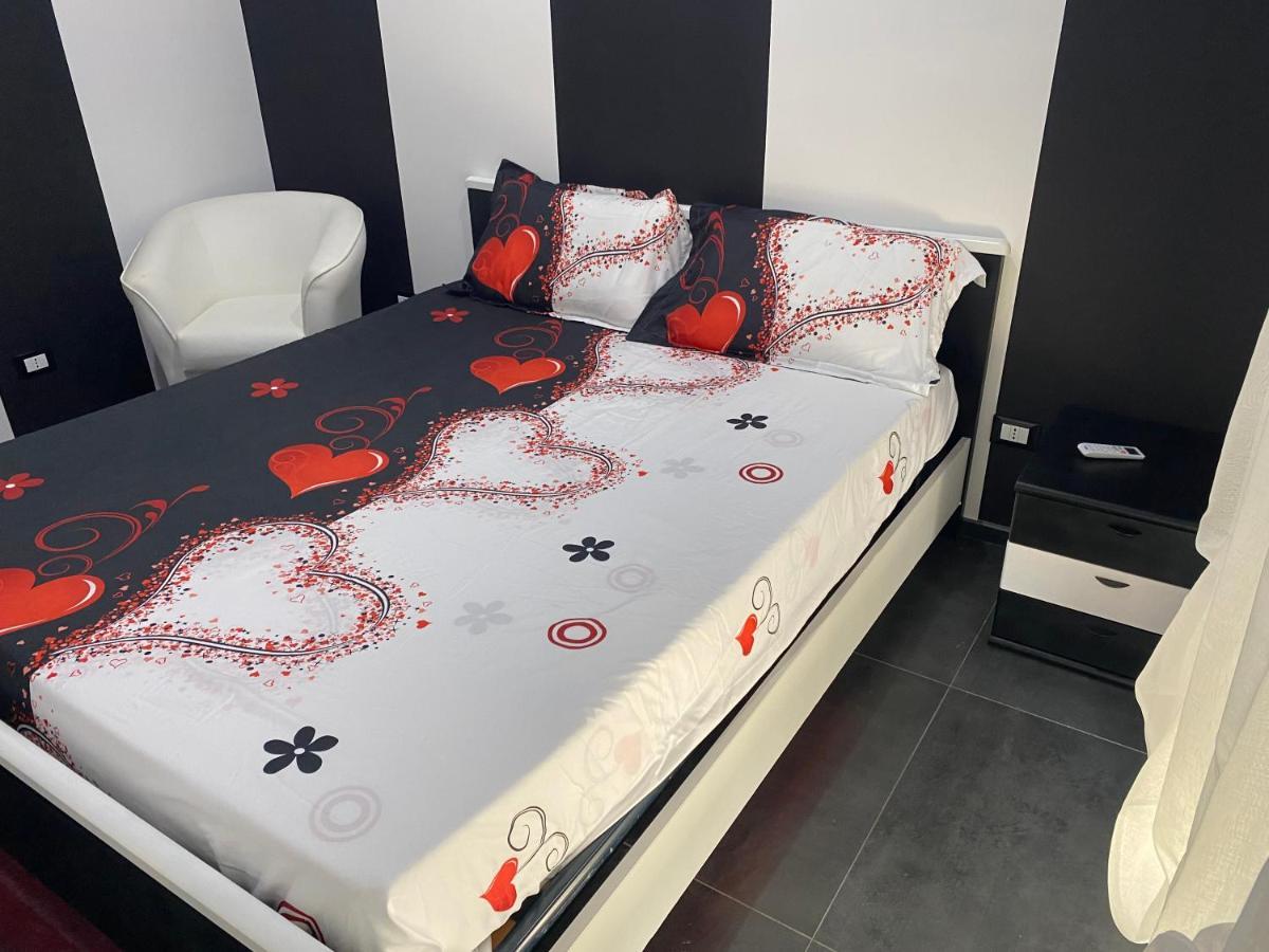 Iris Room 莫诺波利 外观 照片