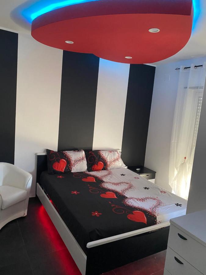 Iris Room 莫诺波利 外观 照片