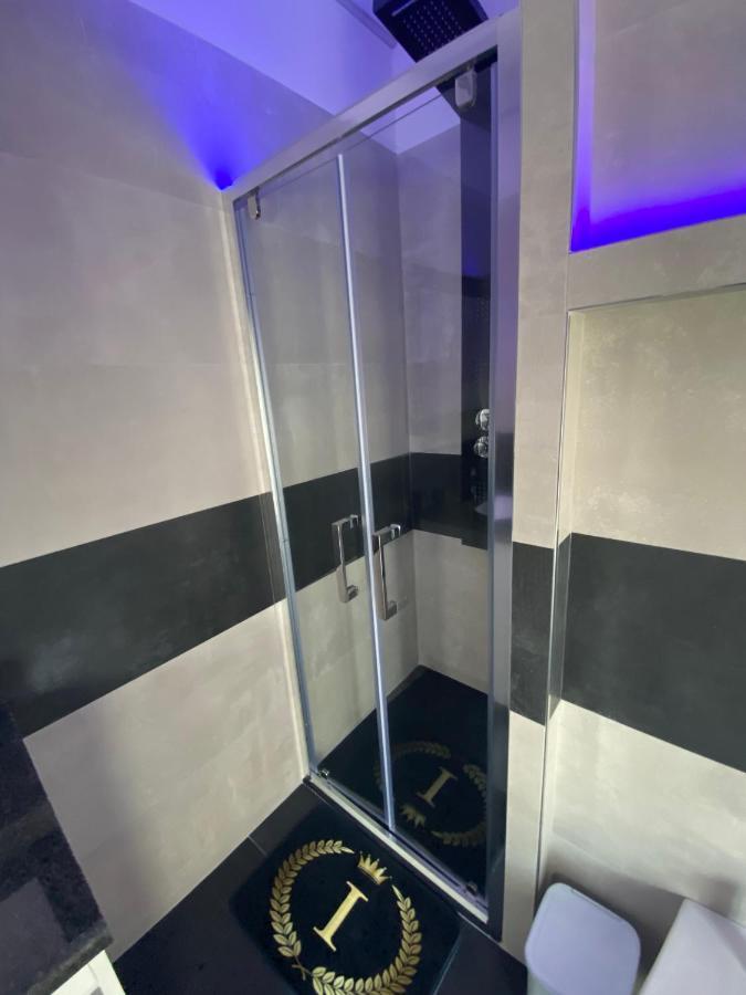 Iris Room 莫诺波利 外观 照片