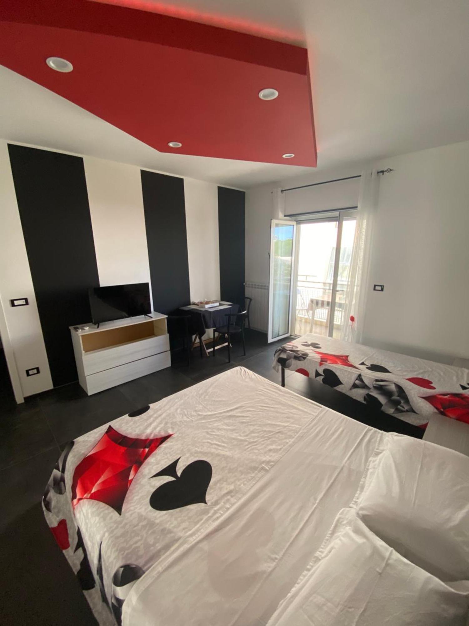 Iris Room 莫诺波利 外观 照片